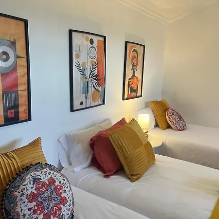 Feriehus Casa Con Piscina, Vistas Y Cerca De Playas