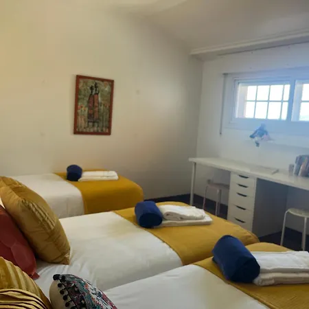 Casa Con Piscina, Vistas Y Cerca De Playas