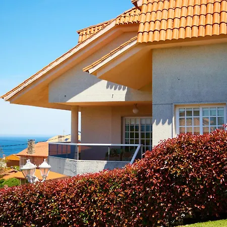 Casa Con Piscina, Vistas Y Cerca De Playas * Vigo
