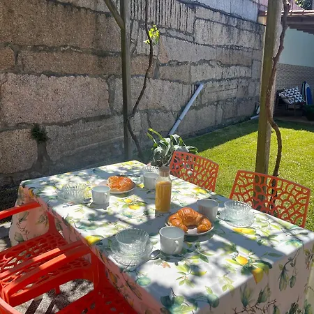 Prázdninový dům Casa Con Piscina, Vistas Y Cerca De Playas Vigo